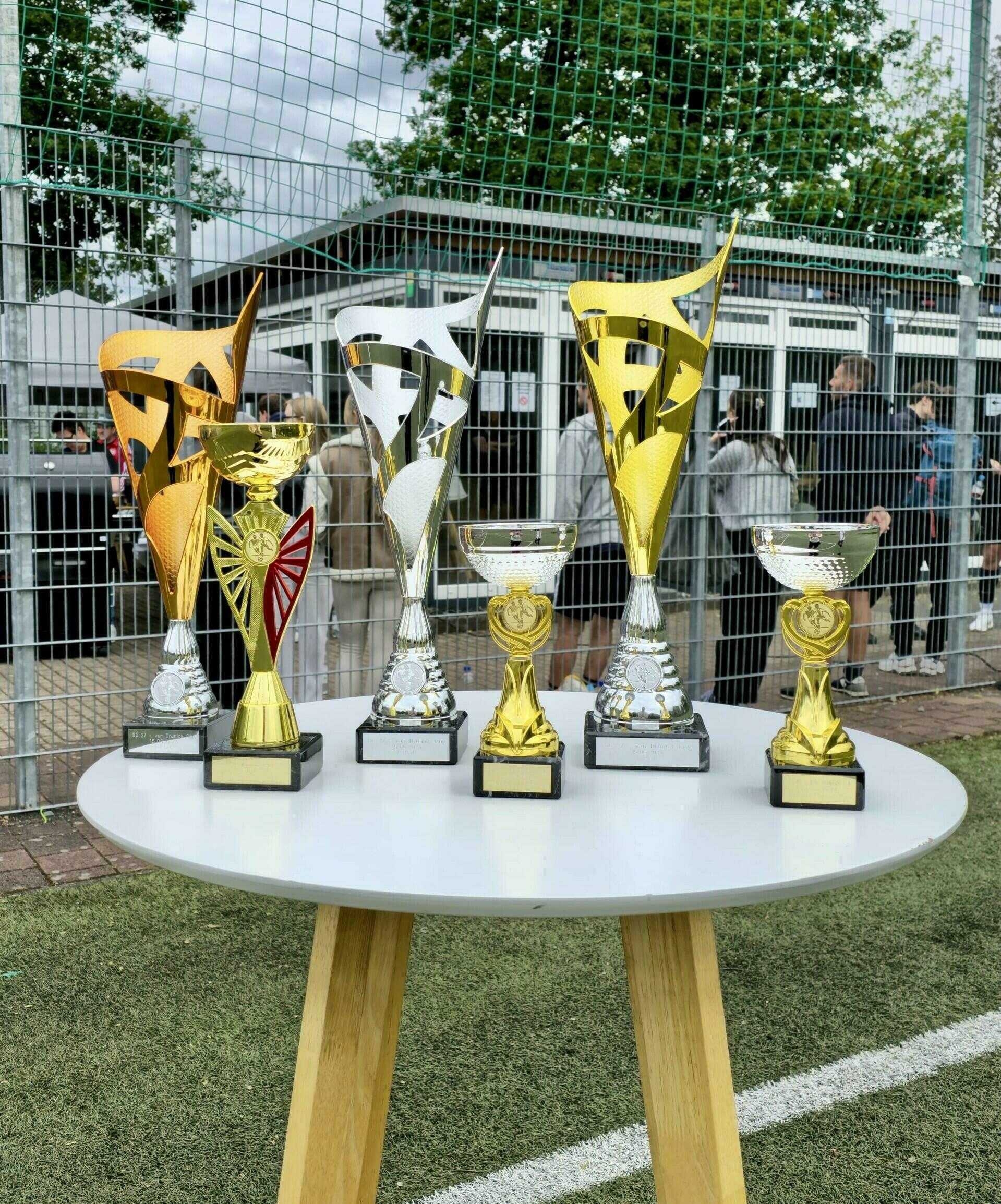 Pokale Van Drunick Cup 2024 Pokale Van Drunick Cup 2024